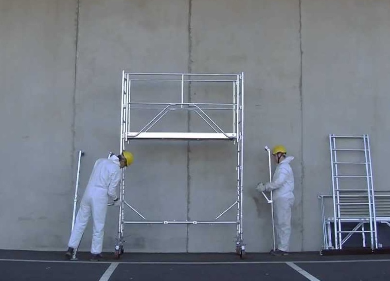 Rolling towers