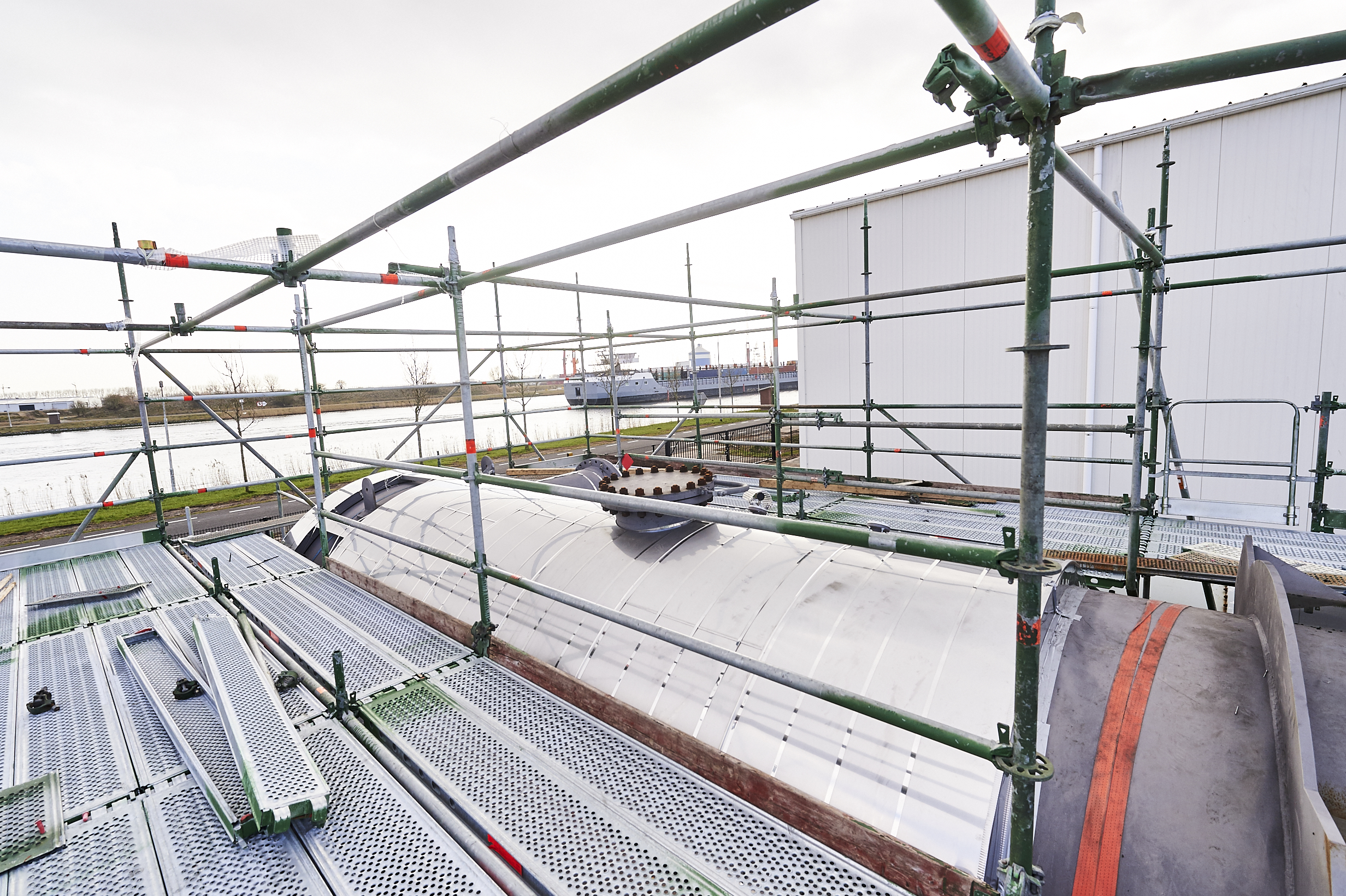 Scaffolding decks